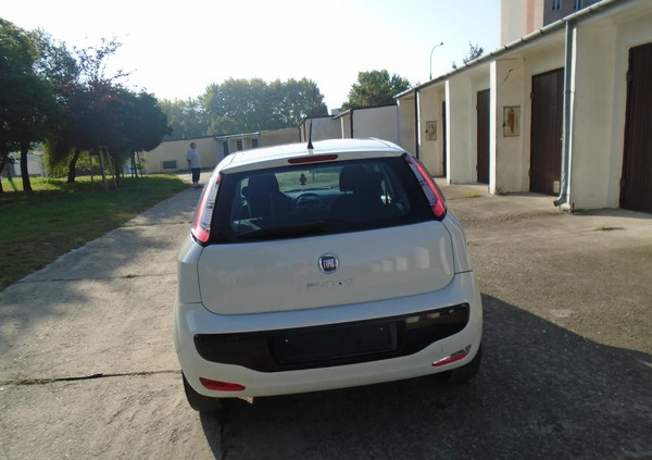 Fiat Punto cena 14900 przebieg: 210655, rok produkcji 2012 z Płock małe 562